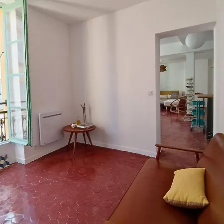 Charming In With Balcony * Nice